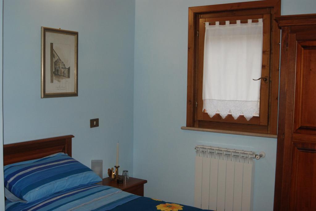 Casa Mariu Hotel Sala Consilina Szoba fotó