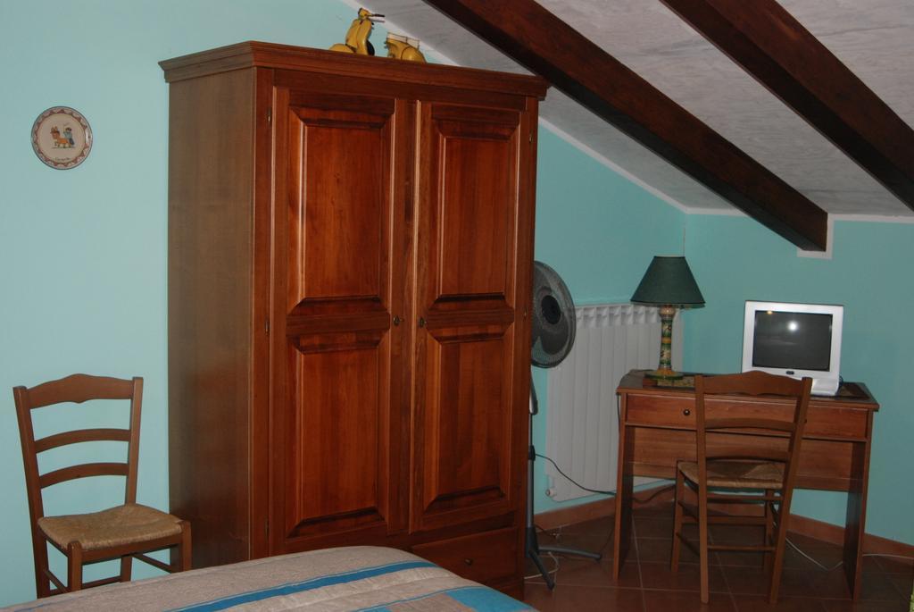 Casa Mariu Hotel Sala Consilina Szoba fotó