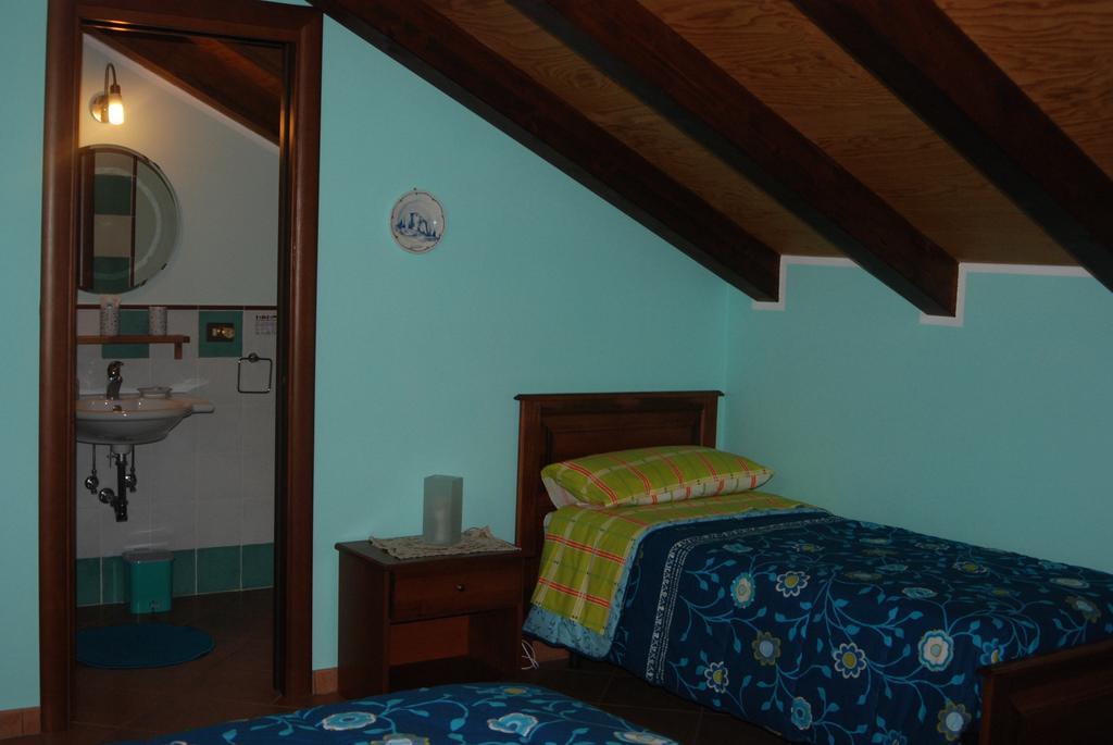 Casa Mariu Hotel Sala Consilina Szoba fotó
